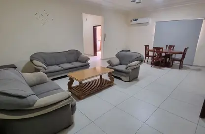 Apartment - 3 Bedrooms - 2 Bathrooms for rent in Um Al Hasam - Manama - Capital Governorate