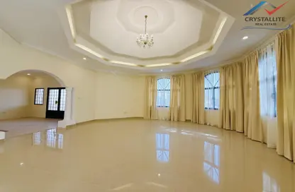 Villa - 4 Bedrooms - 4 Bathrooms for rent in Janabiya - Northern Governorate