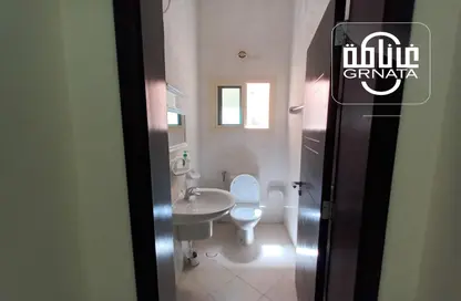 شقة - 2 غرف نوم - 3 حمامات للايجار في جد علي - المحافظة الوسطى