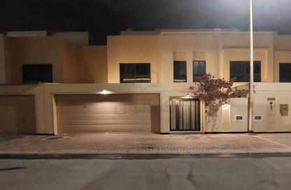Villa - 4 Bedrooms - 5 Bathrooms for sale in Jannusan - Northern Governorate