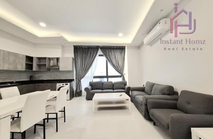 Apartment - 2 Bedrooms - 2 Bathrooms for rent in Janabiya - Northern Governorate