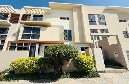 Villa - 4 Bedrooms - 5 Bathrooms for rent in Amwaj Avenue - Amwaj Islands - Muharraq Governorate