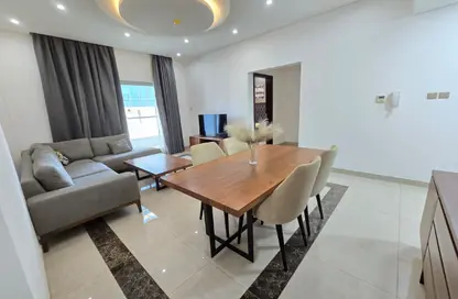 Apartment - 2 Bedrooms - 3 Bathrooms for rent in Al Juffair - Capital Governorate