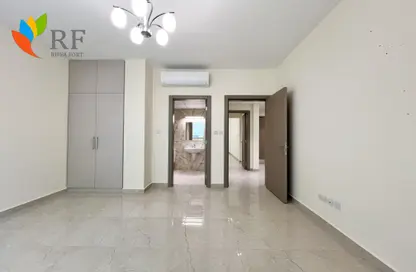 Apartment - 2 Bedrooms - 3 Bathrooms for rent in Riffa - Southern Governorate