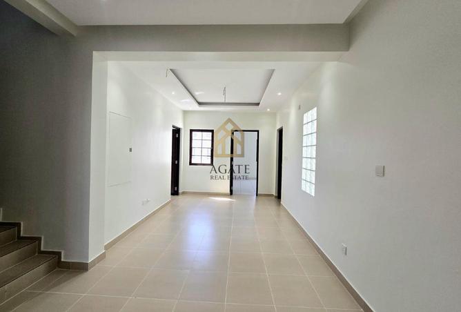 963708 - صورة العقار 2