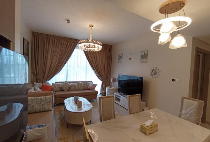 955694 - Property Image 2