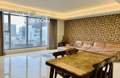 Apartment - 2 Bedrooms - 3 Bathrooms for rent in Al Juffair - Capital Governorate