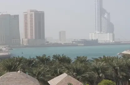 شقة - 3 غرف نوم - 4 حمامات للبيع في جزيرة الريف - محافظة العاصمة