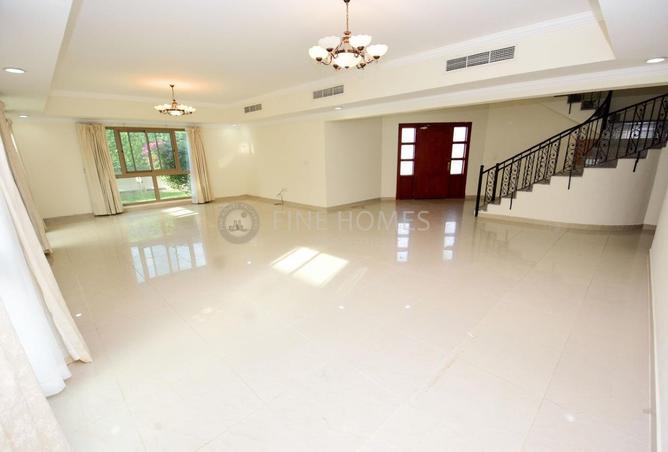 968004 - Property Image 3