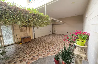 Villa - 7 Bedrooms - 7+ Bathrooms for rent in Hidd - Muharraq Governorate