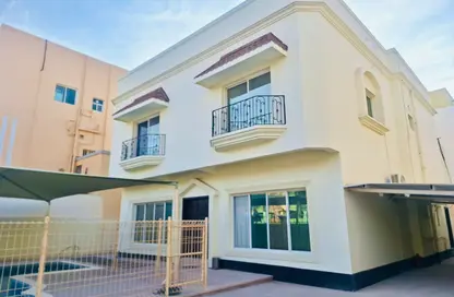 Villa - 4 Bedrooms - 4 Bathrooms for rent in Al Juffair - Capital Governorate