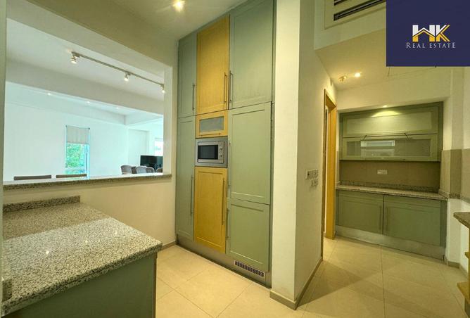 990179 - Property Image 2