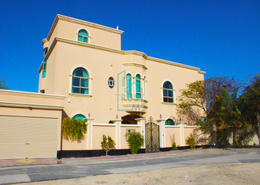 Villa - 5 bedrooms - 7 bathrooms for rent in A'Ali - Central Governorate