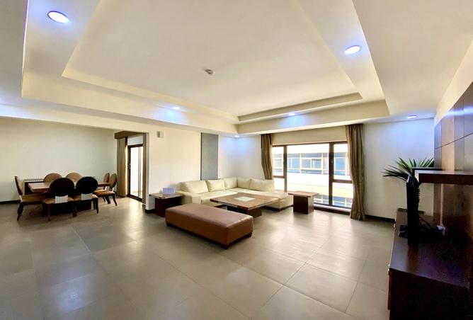 975887 - Property Main Image