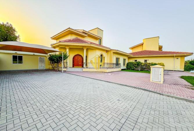 984817 - Property Main Image