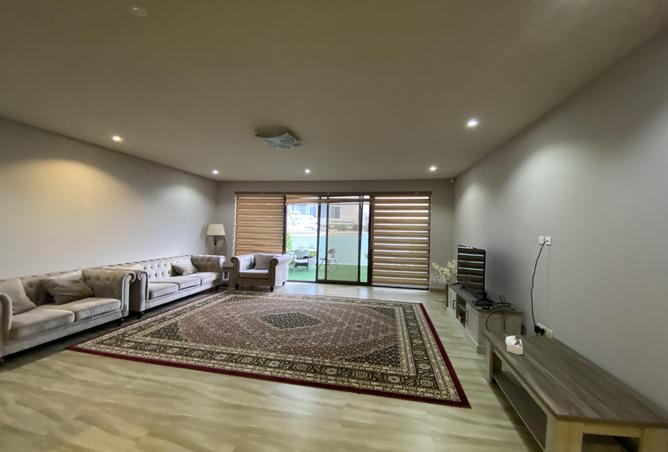 985683 - Property Main Image