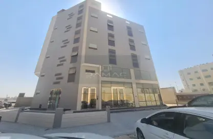 عمارة بالكامل - استوديو - 8 حمامات للبيع في سلماباد - المحافظة الوسطى