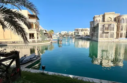 فيلا - 3 غرف نوم - 3 حمامات للبيع في مدينة المرسى - أمواج - المحرق