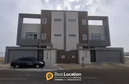 فيلا - 4 غرف نوم - 5 حمامات للبيع في توبلي - المحافظة الوسطى