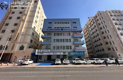 مكتب - استوديو - 4 حمامات للايجار في المحرق - المحرق