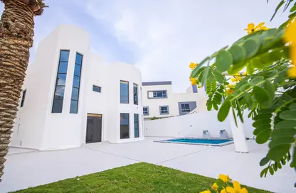 Villa - 5 Bedrooms - 7 Bathrooms for sale in Saar - Northern Governorate