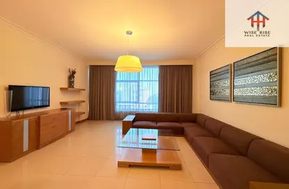 Apartment - 2 Bedrooms - 2 Bathrooms for rent in Al Juffair - Capital Governorate
