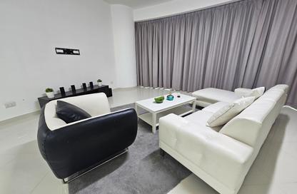 Apartment - 2 Bedrooms - 3 Bathrooms for rent in Sanabis - Manama - Capital Governorate
