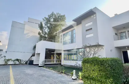 Villa - 4 Bedrooms - 5 Bathrooms for rent in Saar - Northern Governorate