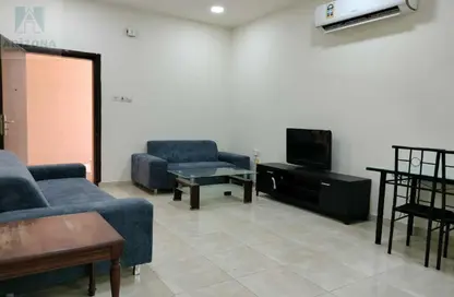 Apartment - 1 Bedroom - 1 Bathroom for rent in Segaya - Manama - Capital Governorate