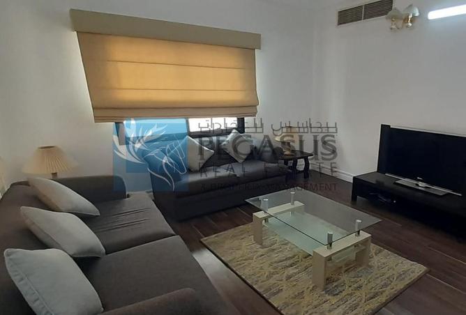 985479 - Property Image 3