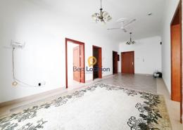 Apartment - 2 bedrooms - 2 bathrooms for rent in Al Maqsha - Northern Governorate