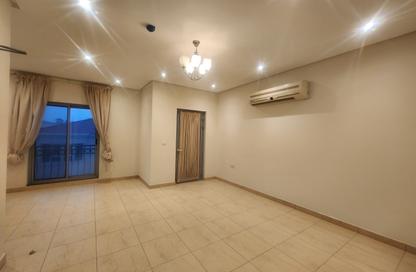 Apartment - 2 Bedrooms - 2 Bathrooms for rent in Saar - Northern Governorate