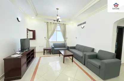 Apartment - 2 Bedrooms - 2 Bathrooms for rent in Al Juffair - Capital Governorate