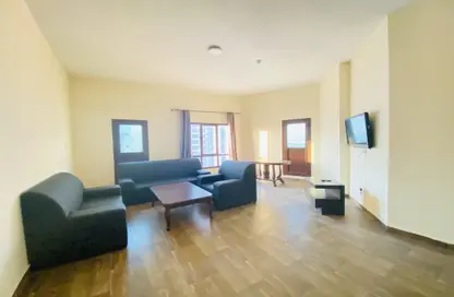 Apartment - 3 Bedrooms - 3 Bathrooms for rent in Hoora - Capital Governorate