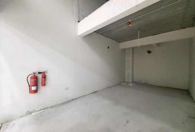963641 - Property Image 3