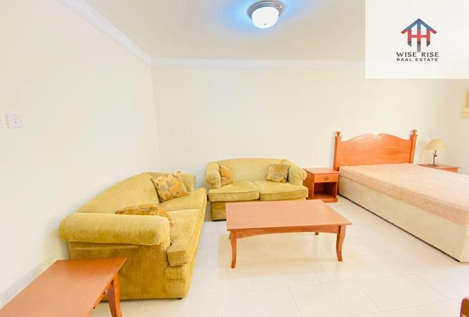 977621 - Property Image 2