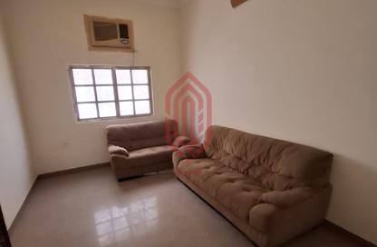 Apartment - 2 Bedrooms - 2 Bathrooms for rent in Tubli - Central Governorate