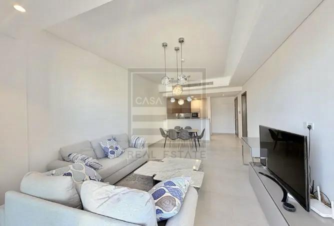 988573 - Property Image 2