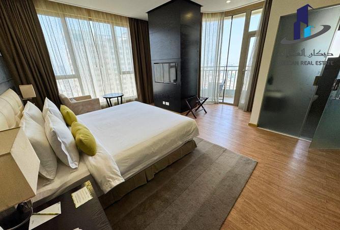 981391 - Property Image 2