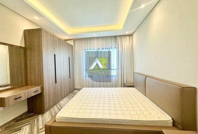 952601 - Property Image 2