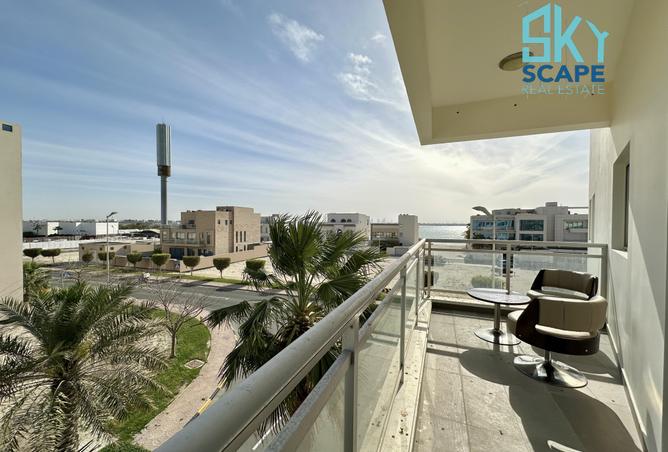 967273 - Property Main Image