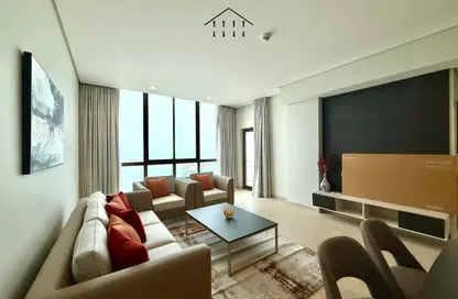 Apartment - 2 Bedrooms - 3 Bathrooms for rent in Reef Island - Capital Governorate