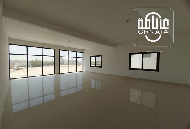 967706 - Property Image 3