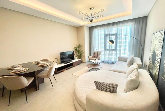 989390 - Property Image 2