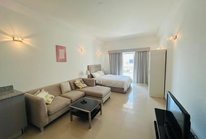 969032 - Property Image 2