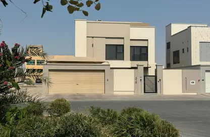 فيلا - 4 غرف نوم - 6 حمامات للبيع في دمستان - المحافظة الشمالية