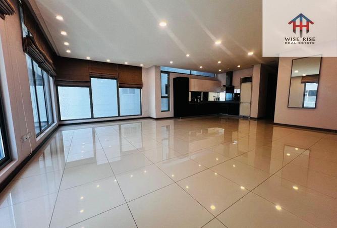 961782 - Property Image 2
