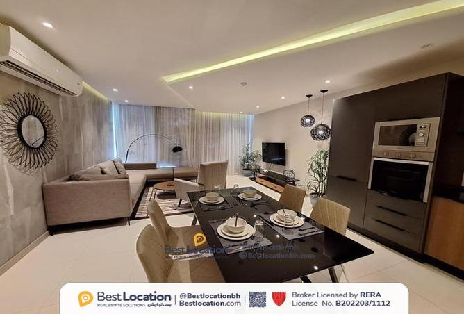 885722 - Property Image 2