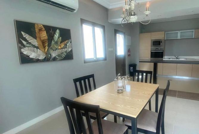 958137 - Property Image 2