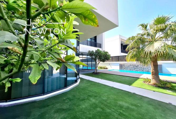 969451 - Property Image 2